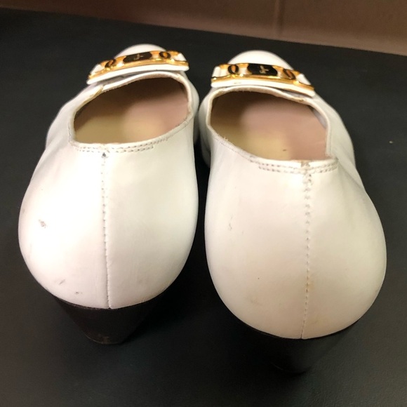 VINTAGE SALVATORE FERRAGAMO White Block Kitten heel Shoe Size 5.5 - Picture 5 of 10